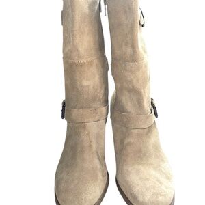 Elegant Beige Suede Heeled Boots
